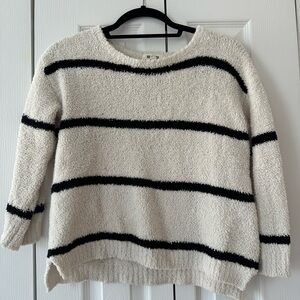 White and black stripe BB Dakota Sweater